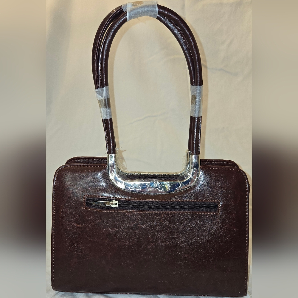 Elegant Brown Shoulder Bag - Picture 2 of 7